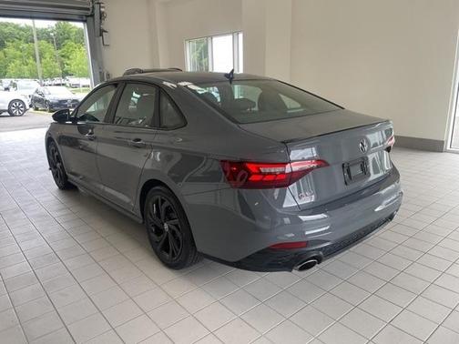 2024 Volkswagen Jetta GLI 2.0T Autobahn