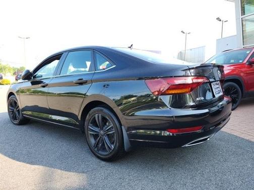 2019 Volkswagen Jetta 1.4T R-Line