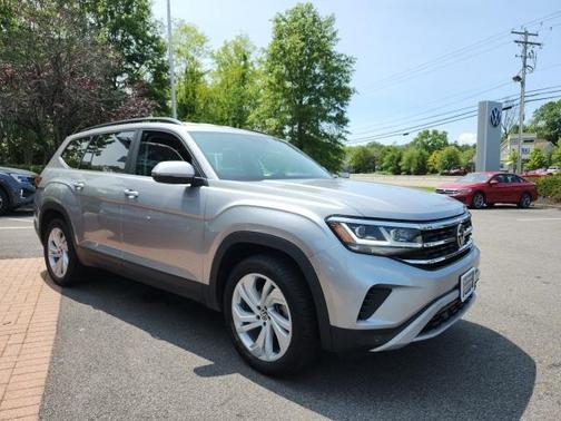 2022 Volkswagen Atlas 3.6L SE w/Technology
