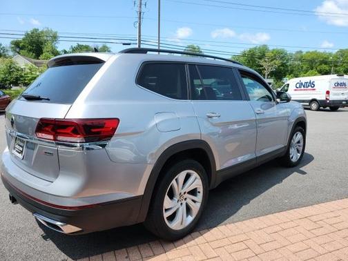 2022 Volkswagen Atlas 3.6L SE w/Technology