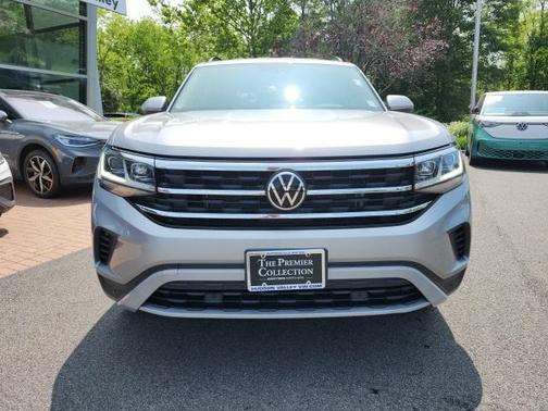 2022 Volkswagen Atlas 3.6L SE w/Technology