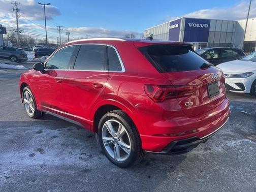 2019 Audi Q3 2.0T Premium Plus