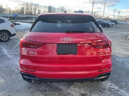 2019 Audi Q3 2.0T Premium Plus