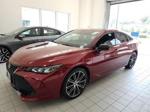 2019 Toyota Avalon XSE