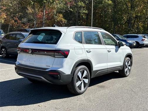 2025 Volkswagen Taos 1.5T S