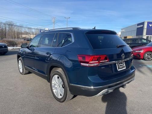 2018 Volkswagen Atlas 3.6L SEL Premium