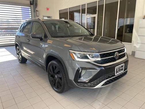 2024 Volkswagen Taos 1.5T SEL