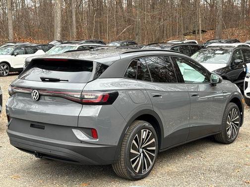 2025 Volkswagen ID.4 Pro