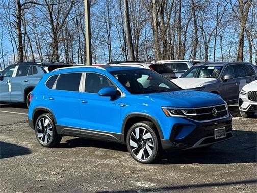 2023 Volkswagen Taos 1.5T SEL