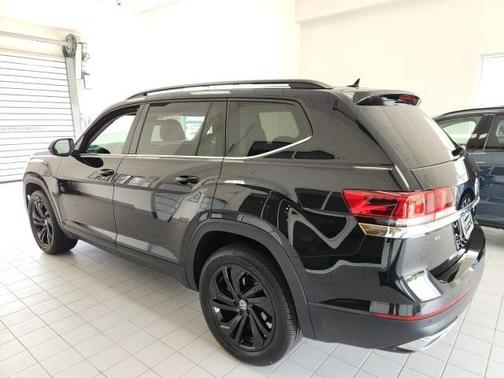 2022 Volkswagen Atlas 2.0T SE