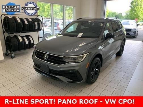 2024 Volkswagen Tiguan 2.0T SE R-Line Black