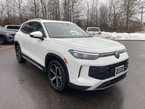 2025 Volkswagen Tiguan 2.0T SE