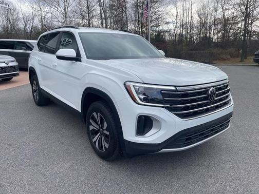 2025 Volkswagen Atlas 2.0T SE