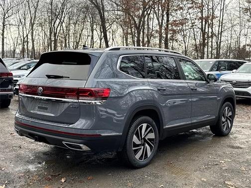 2026 Volkswagen Atlas 2.0T SEL