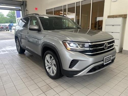 2022 Volkswagen Atlas 3.6L SE w/Technology