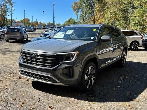 2025 Volkswagen Atlas Cross Sport 2.0T SEL