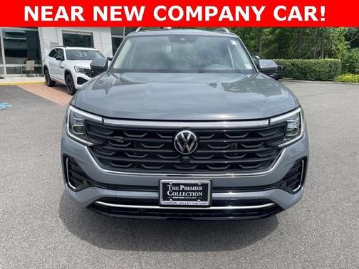 2025 Volkswagen Atlas 2.0T SEL Premium R-Line