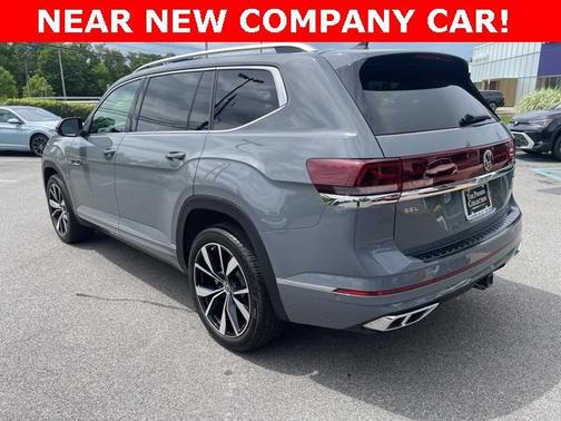 2025 Volkswagen Atlas 2.0T SEL Premium R-Line