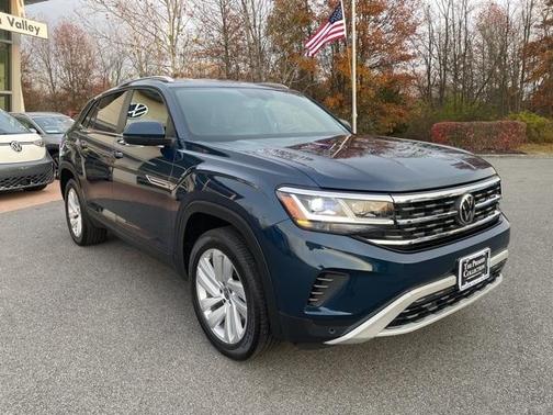 2022 Volkswagen Atlas Cross Sport 2.0T SE w/Technology