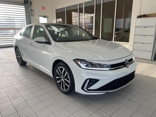 2025 Volkswagen Jetta 1.5T SE