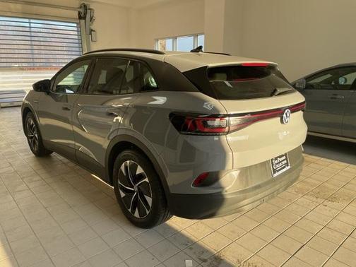 2022 Volkswagen ID.4 Pro