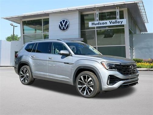 2025 Volkswagen Atlas 2.0T SEL Premium R-Line