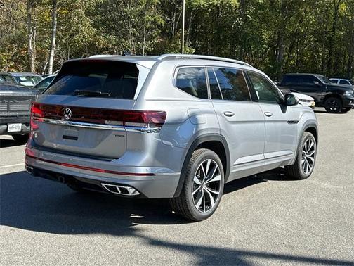 2025 Volkswagen Atlas 2.0T SEL Premium R-Line
