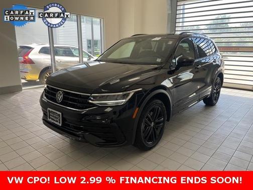 2022 Volkswagen Tiguan 2.0T SE R-Line Black