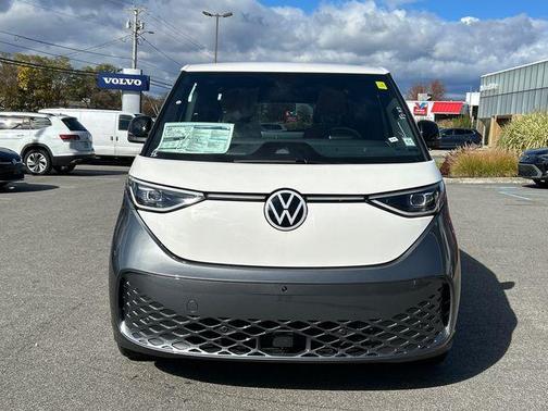 2025 Volkswagen ID. Buzz Pro S Plus