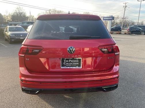 2024 Volkswagen Tiguan 2.0T SE R-Line Black