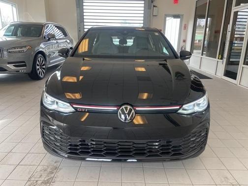 2024 Volkswagen Golf GTI 2.0T SE