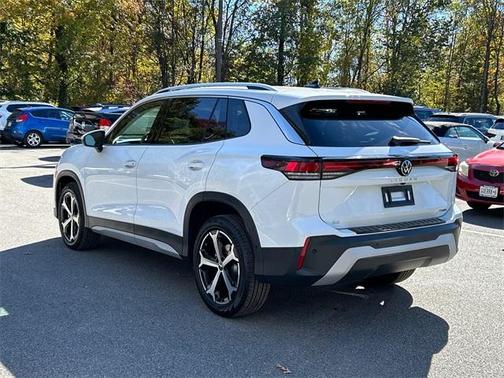 2025 Volkswagen Tiguan 2.0T SE