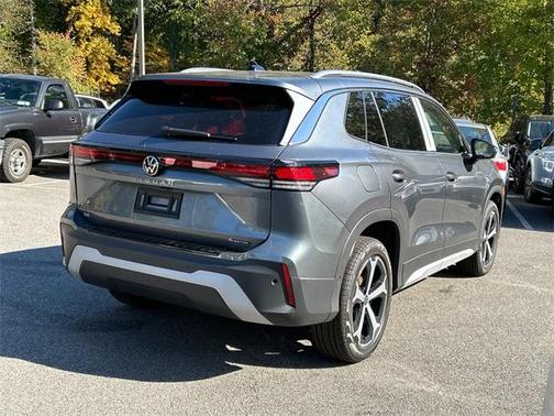 2025 Volkswagen Tiguan 2.0T SE