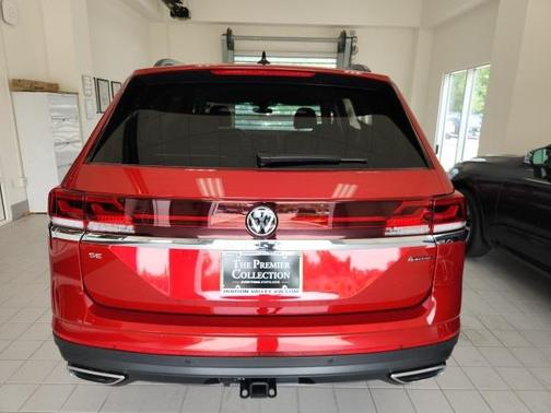 2025 Volkswagen Atlas 2.0T SE