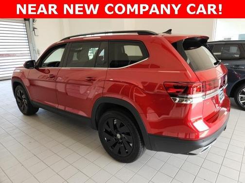 2025 Volkswagen Atlas 2.0T SE