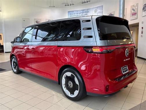 2025 Volkswagen ID. Buzz Pro S Plus