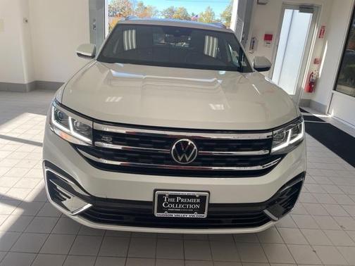 2022 Volkswagen Atlas Cross Sport 3.6L V6 SEL R-Line