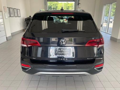 2022 Volkswagen Taos 1.5T SE