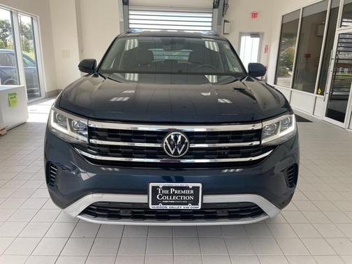 2022 Volkswagen Atlas 3.6L SE w/Technology