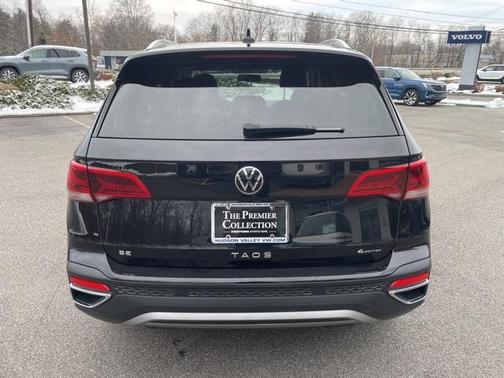 2022 Volkswagen Taos 1.5T SE