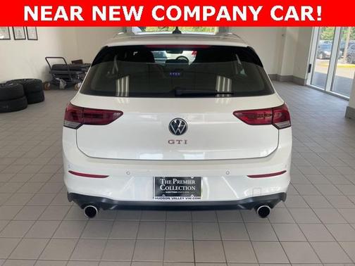 2024 Volkswagen Golf GTI 2.0T Autobahn