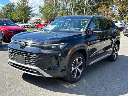2025 Volkswagen Tiguan 2.0T SE