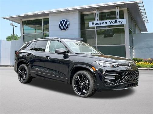 2025 Volkswagen Tiguan 2.0T SE R-Line Black