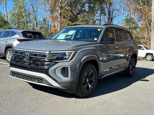 2026 Volkswagen Atlas 2.0T Peak Edition
