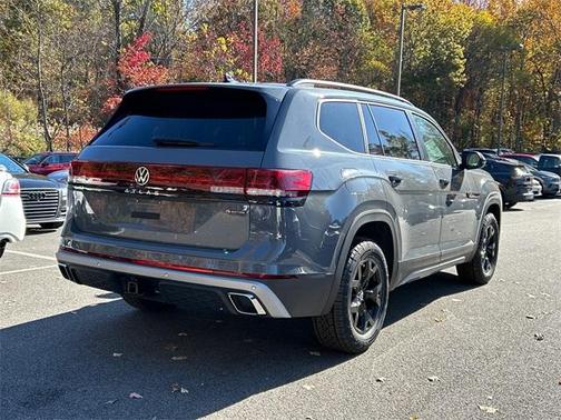 2026 Volkswagen Atlas 2.0T Peak Edition