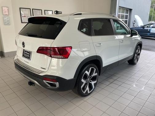 2022 Volkswagen Taos 1.5T SEL