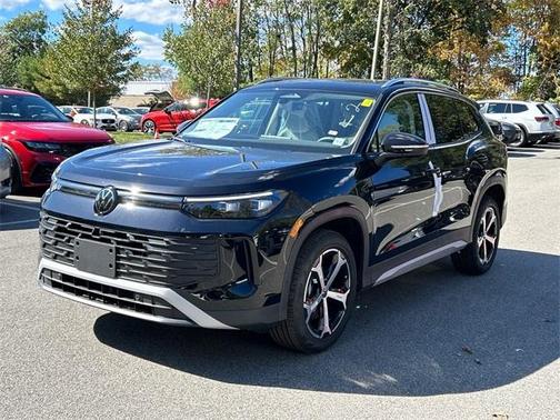 2025 Volkswagen Tiguan 2.0T SE