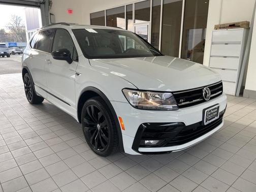 2021 Volkswagen Tiguan 2.0T SE R-Line Black