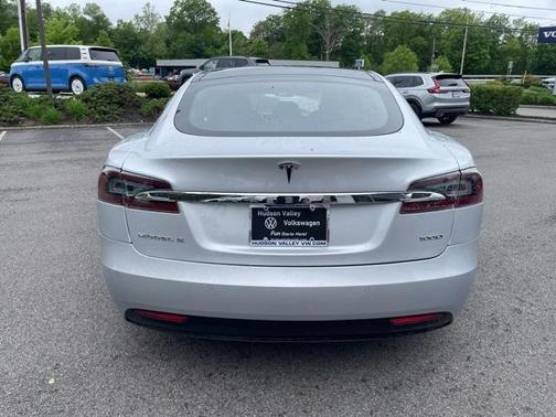 2018 Tesla Model S 75D