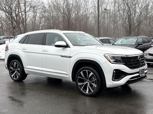 2025 Volkswagen Atlas Cross Sport 2.0T SEL Premium R-Line